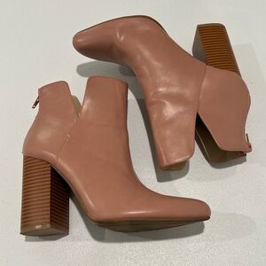 Express pink boho cowgirl style ankle boots Zs 8